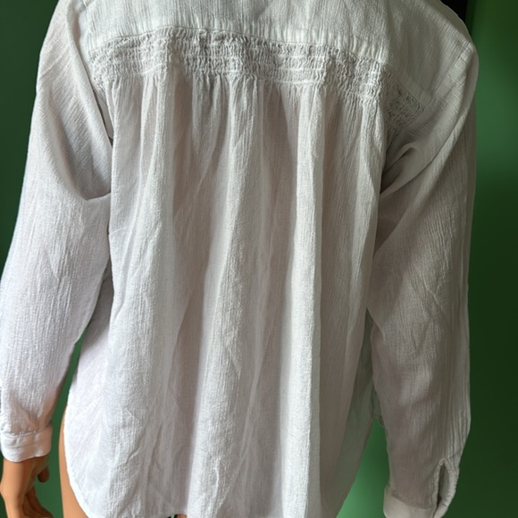 🤍🤍Ann Taylor Loft Button Down Top🤍🤍 - Picture 6 of 10